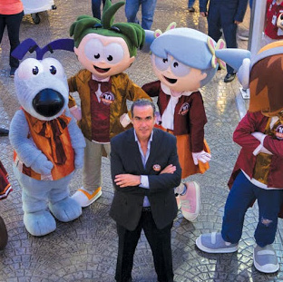 Presidente de kidzania en el parque de CDMX